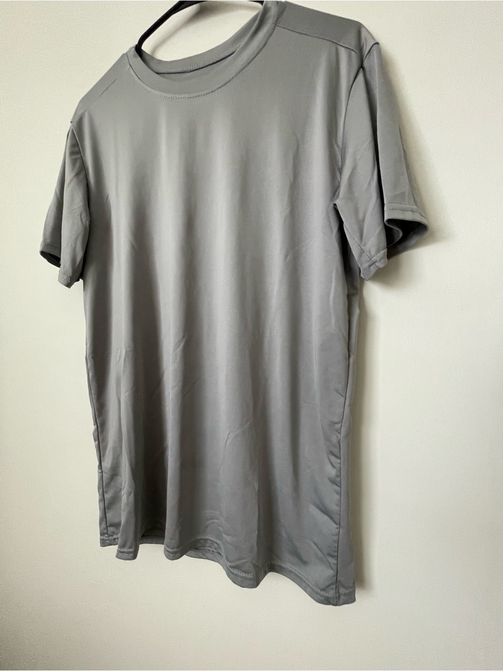 Real Essentials Athletic T-Shirt Mesh Activewear  Mens M